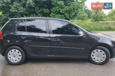 Хэтчбек Volkswagen Golf 2005 в Бердичеве