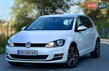 Хэтчбек Volkswagen Golf 2013 в Виннице