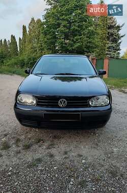 Хетчбек Volkswagen Golf 2000 в Кам'янець-Подільському