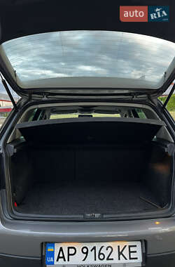 Хэтчбек Volkswagen Golf 2007 в 