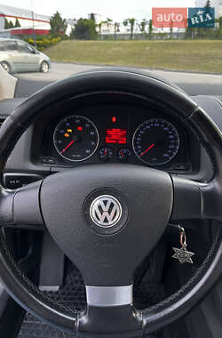 Хэтчбек Volkswagen Golf 2007 в 