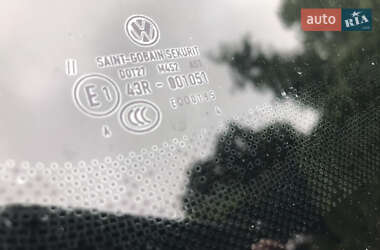Хэтчбек Volkswagen Golf 2014 в 