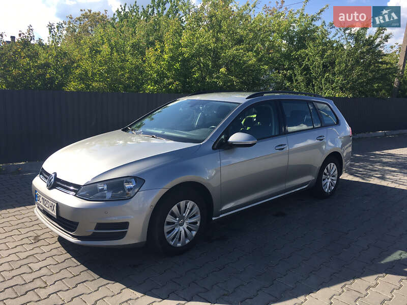 Универсал Volkswagen Golf 2014 в Львове