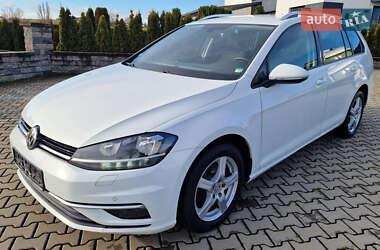 Універсал Volkswagen Golf 2017 в Луцьку