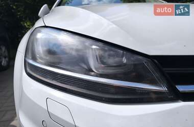 Универсал Volkswagen Golf 2015 в 