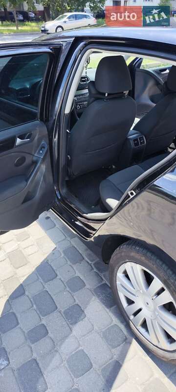 Хетчбек Volkswagen Golf 2010 в Хмельницькому
