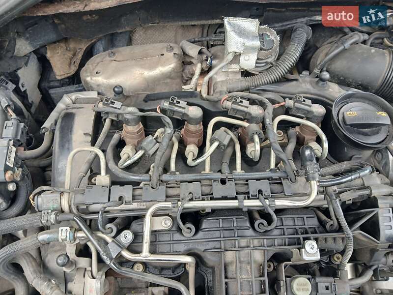 Універсал Volkswagen Golf 2009 в Вінниці