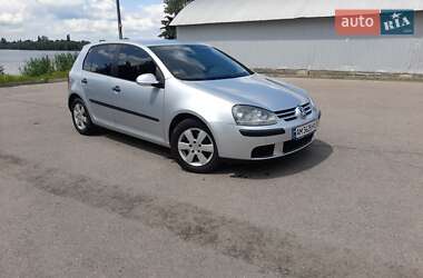 Хетчбек Volkswagen Golf 2003 в Бердичеві
