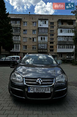 Универсал Volkswagen Golf 2008 в Черновцах
