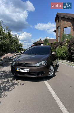Универсал Volkswagen Golf 2011 в Киеве