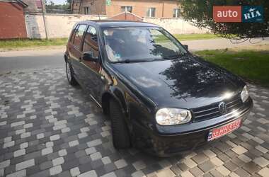 Хэтчбек Volkswagen Golf 2003 в Полтаве
