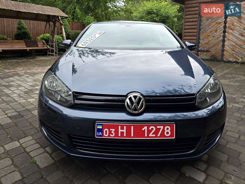 Хетчбек Volkswagen Golf 2009 в Полтаві