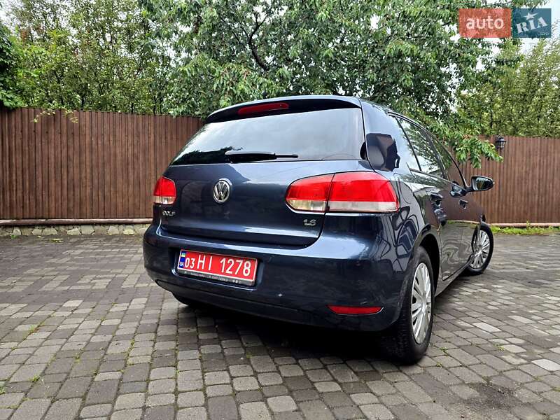 Хетчбек Volkswagen Golf 2009 в Полтаві