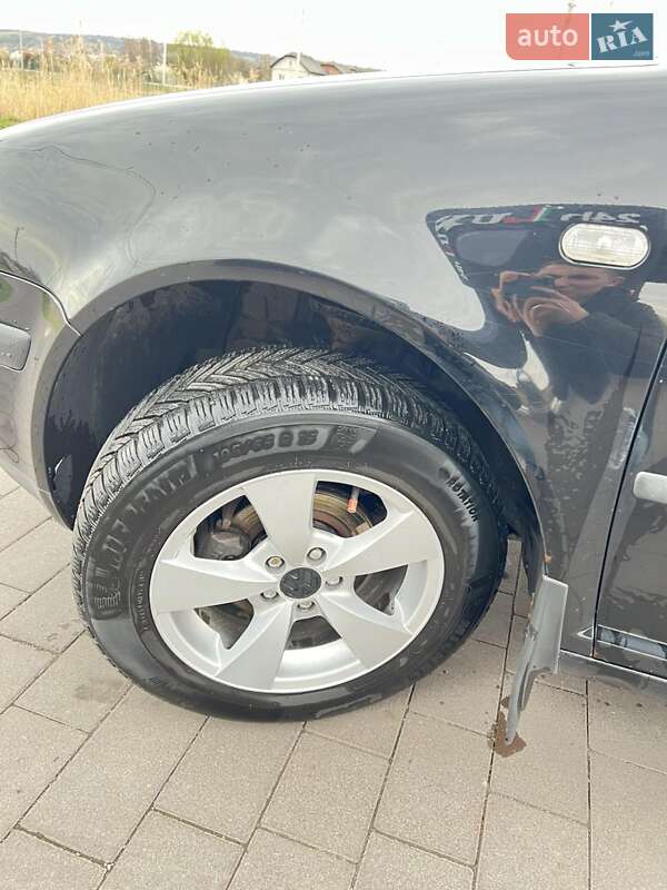 Хетчбек Volkswagen Golf 2000 в Львові