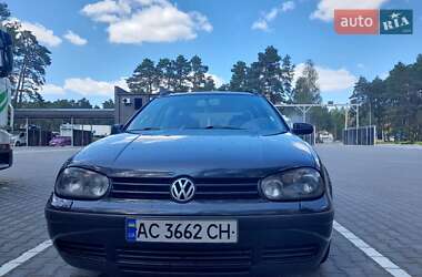 Універсал Volkswagen Golf 2000 в Маневичах
