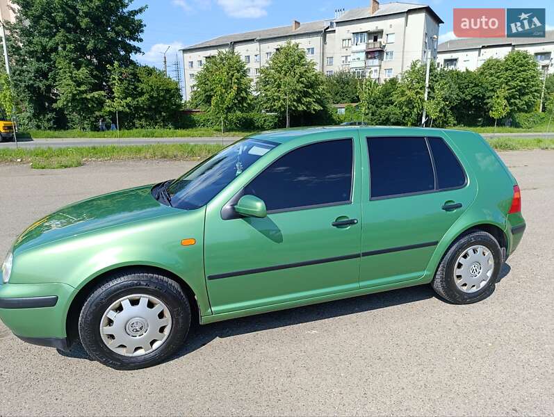 Хетчбек Volkswagen Golf 1999 в Коломиї