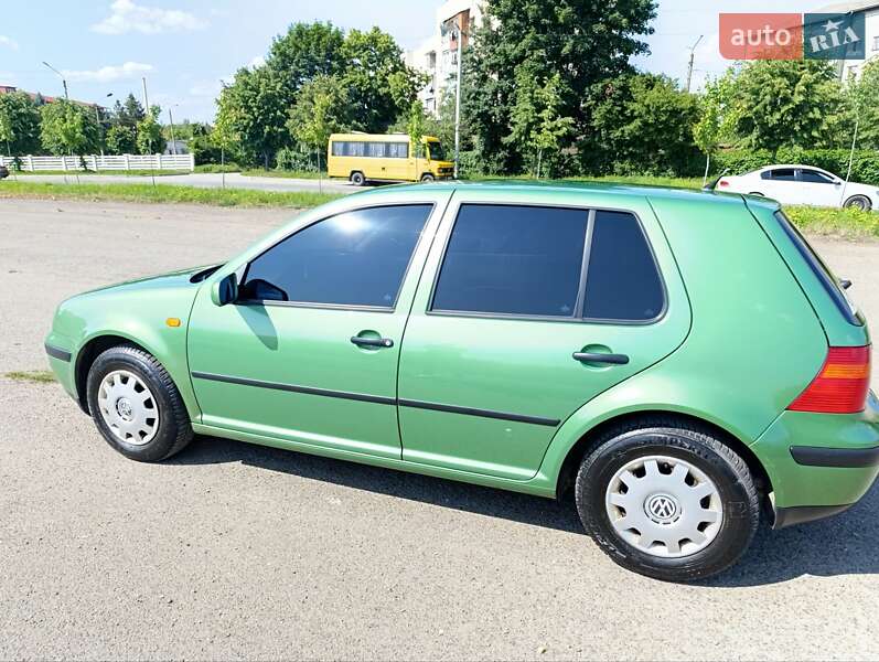 Хетчбек Volkswagen Golf 1999 в Коломиї