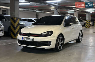 Хетчбек Volkswagen Golf 2010 в Харкові