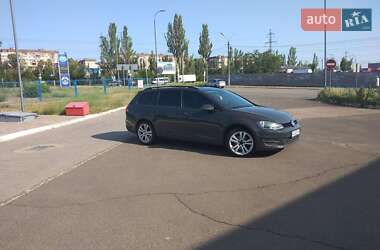 Універсал Volkswagen Golf 2014 в Кривому Розі