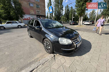 Універсал Volkswagen Golf 2008 в Миколаєві