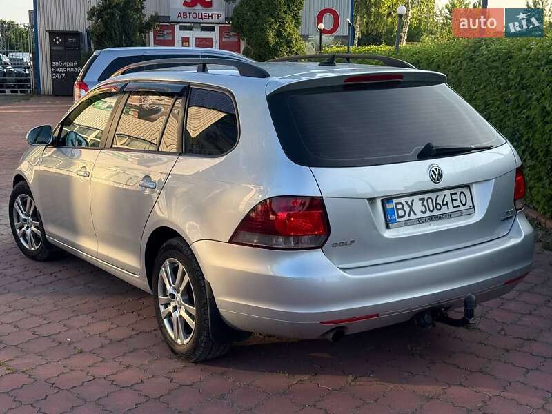Универсал Volkswagen Golf 2012 в Хмельницком