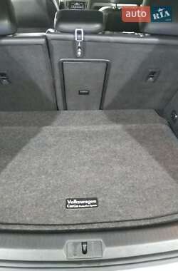 Хэтчбек Volkswagen Golf 2015 в 