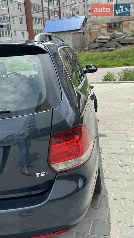 Універсал Volkswagen Golf 2009 в Тернополі