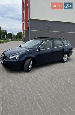 Универсал Volkswagen Golf 2009 в Тернополе