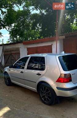 Хэтчбек Volkswagen Golf 2000 в Одессе