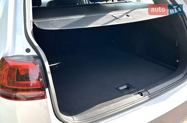 Универсал Volkswagen Golf 2015 в 