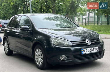Хэтчбек Volkswagen Golf 2012 в Киеве