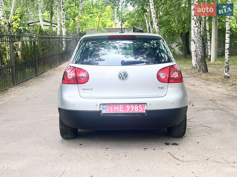 Хэтчбек Volkswagen Golf 2008 в Черкассах