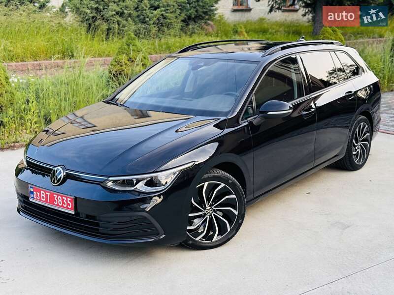 Volkswagen Golf 2021