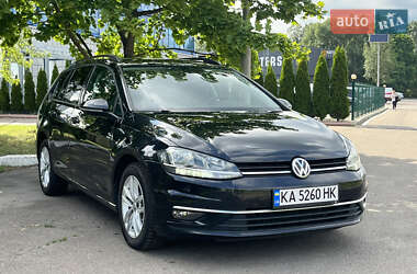 Универсал Volkswagen Golf 2017 в Киеве