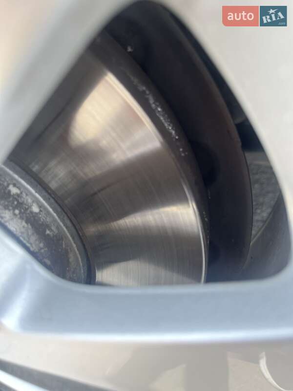 Универсал Volkswagen Golf 2018 в Ровно