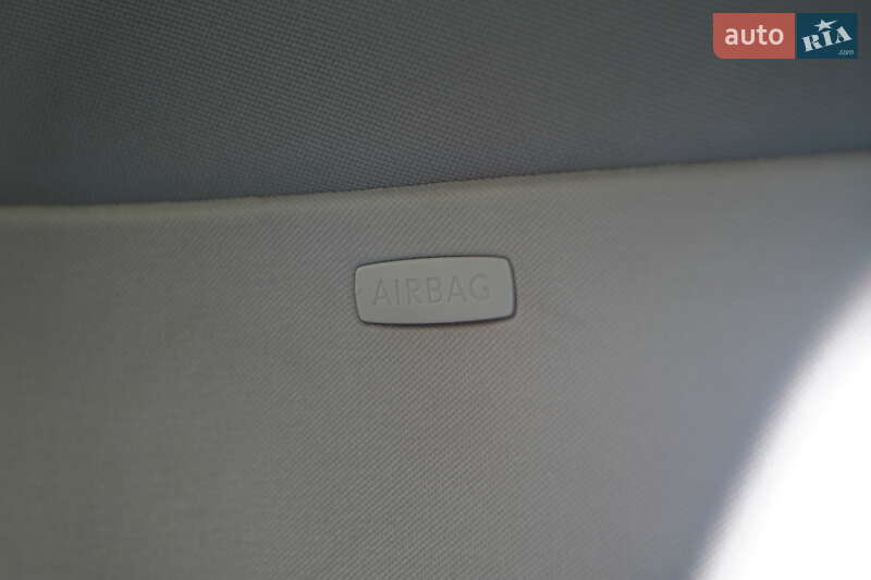 Хетчбек Volkswagen Golf 2003 в Бердичеві