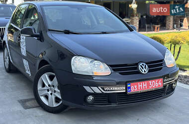 Хетчбек Volkswagen Golf 2008 в Львові