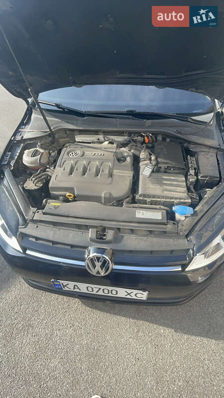 Универсал Volkswagen Golf 2013 в Киеве