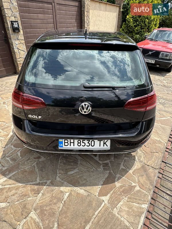 Универсал Volkswagen Golf 2020 в Одессе