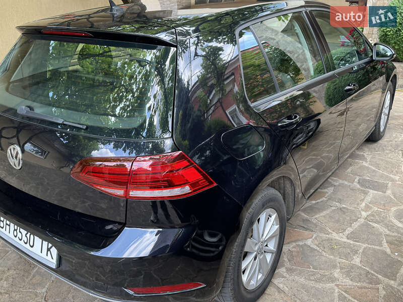 Универсал Volkswagen Golf 2020 в Одессе