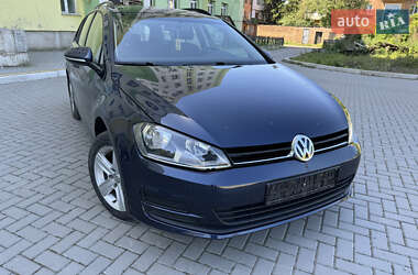 Універсал Volkswagen Golf 2015 в Ромнах