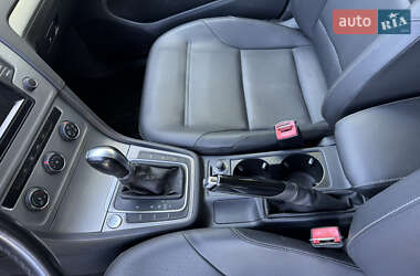 Универсал Volkswagen Golf 2015 в 
