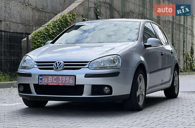 Хэтчбек Volkswagen Golf 2006 в Хмельницком