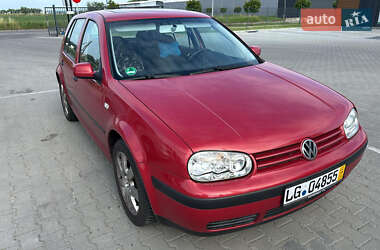 Хетчбек Volkswagen Golf 2003 в Брошневі-Облозі