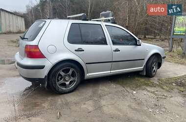 Хетчбек Volkswagen Golf 2001 в Білій Церкві