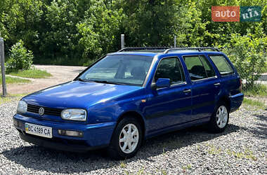 Универсал Volkswagen Golf 1996 в Шептицькому