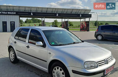 Хэтчбек Volkswagen Golf 2000 в Львове