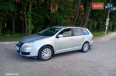 Універсал Volkswagen Golf 2008 в Львові