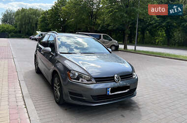 Универсал Volkswagen Golf 2015 в Луцке