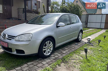 Хетчбек Volkswagen Golf 2007 в Гайсину